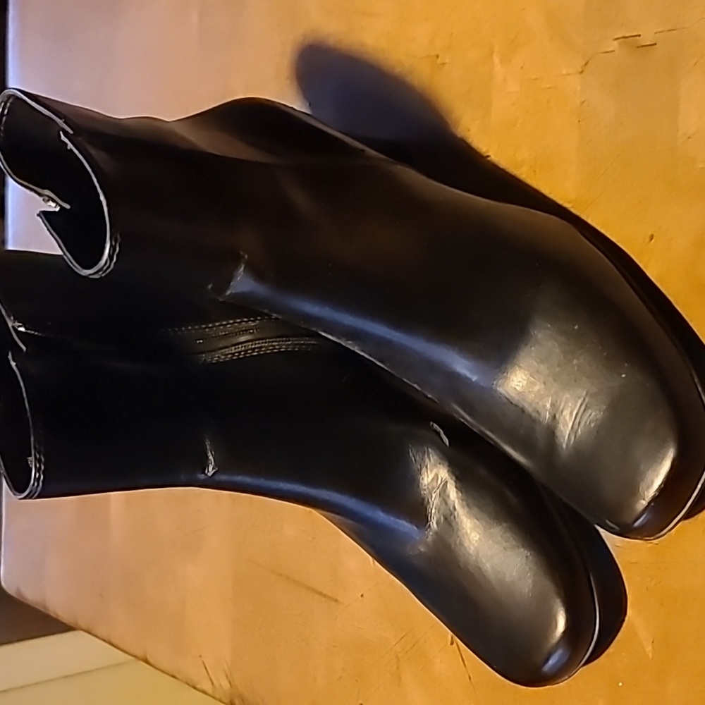 Naturalizer boots